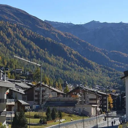 Haus Orta Апартаменти