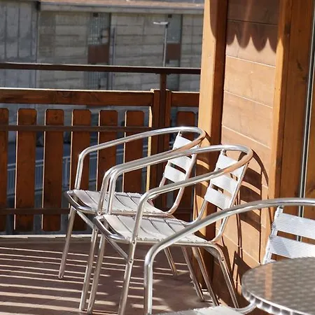 Haus Orta Апартаменти *